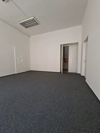 Pronájem kanceláře, Brno, Malinovského náměstí, 31 m2