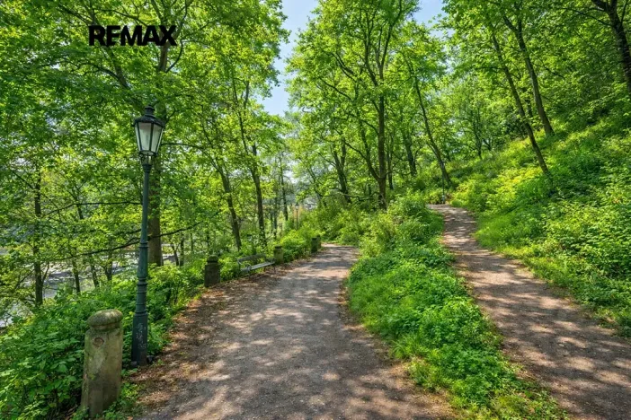 Prodej bytu 2+kk, Praha - Smíchov, Kováků, 53 m2