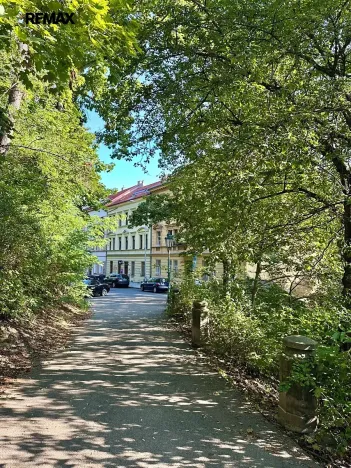 Prodej bytu 2+kk, Praha - Smíchov, Kováků, 37 m2