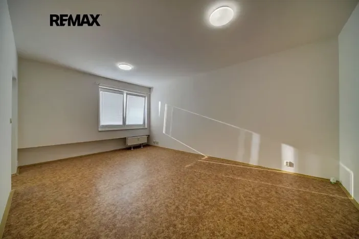 Pronájem bytu 1+1, Poděbrady, Čechova, 34 m2