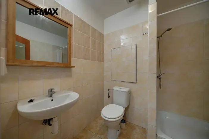 Pronájem bytu 1+1, Poděbrady, Čechova, 34 m2