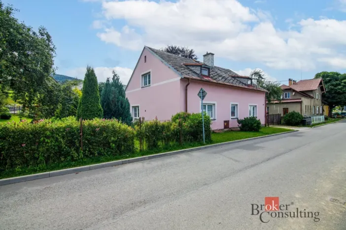 Prodej rodinného domu, Vrbno pod Pradědem, Myslivecká, 161 m2