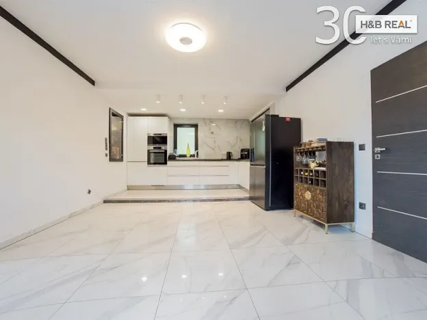 Prodej rodinného domu, Kelč, 300 m2