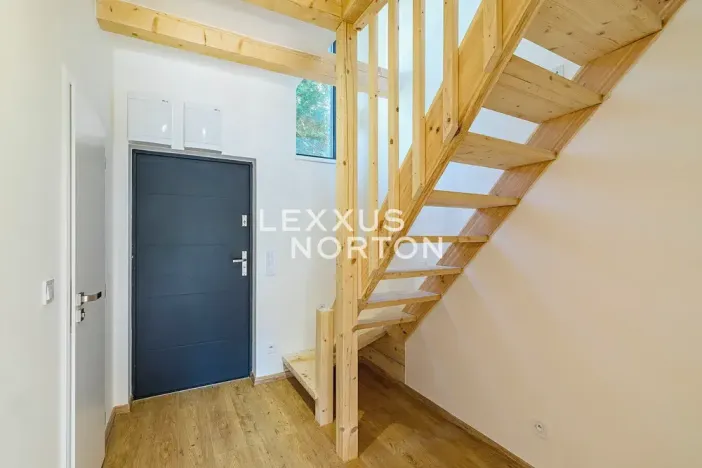 Prodej bytu 3+kk, Ostrovec, 48 m2
