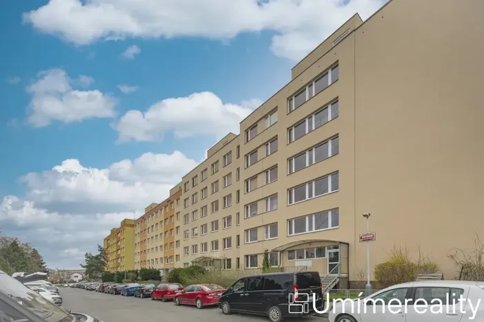 Prodej bytu 2+kk, Praha - Horní Měcholupy, Neapolská, 43 m2