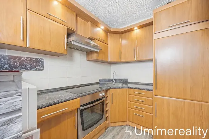 Prodej bytu 2+kk, Praha - Horní Měcholupy, Neapolská, 43 m2