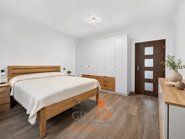 Prodej bytu 3+1, Litomyšl, Komenského nám., 82 m2