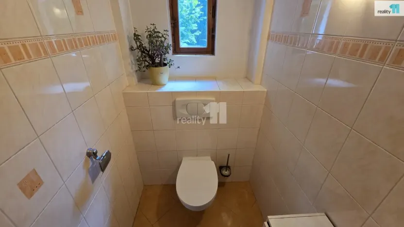 Prodej rodinného domu, Chodov, Husova, 2336 m2