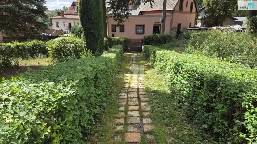 Prodej rodinného domu, Chodov, Husova, 2336 m2