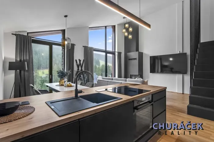 Prodej apartmánu, Pec pod Sněžkou, 303 m2
