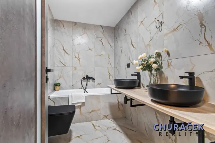 Prodej apartmánu, Pec pod Sněžkou, 303 m2