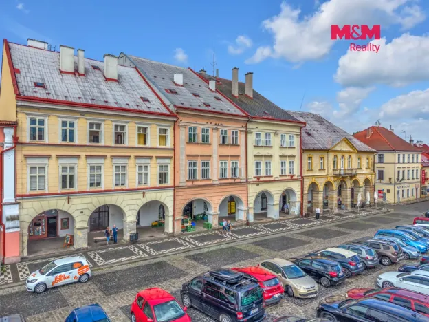 Prodej rodinného domu, Jičín - Staré Město, Valdštejnovo náměstí, 917 m2