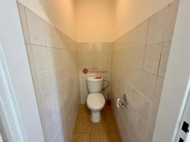 Pronájem komerční nemovitosti, Teplice - Trnovany, Antonína Sochora, 114 m2