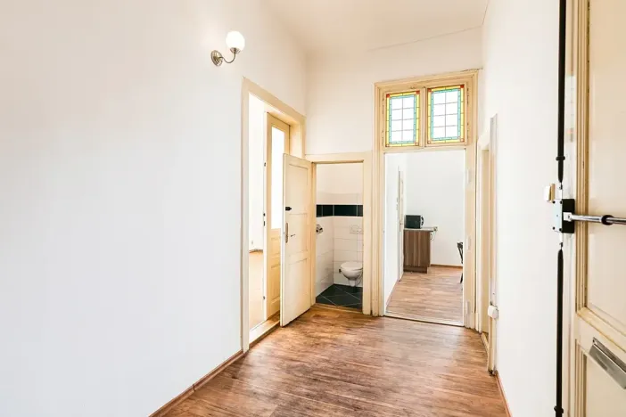 Pronájem pokoje, Brno, Sokolská, 87 m2