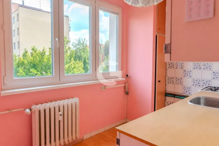 Prodej bytu 3+1, Zlín - Malenovice, Husova, 69 m2