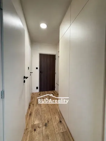 Prodej bytu 2+kk, Otrokovice, J. Jabůrkové, 58 m2