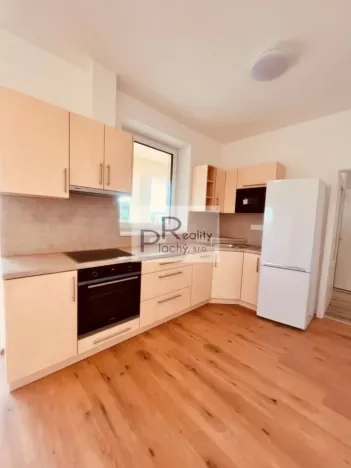 Prodej bytu 2+kk, Hevlín, 67 m2