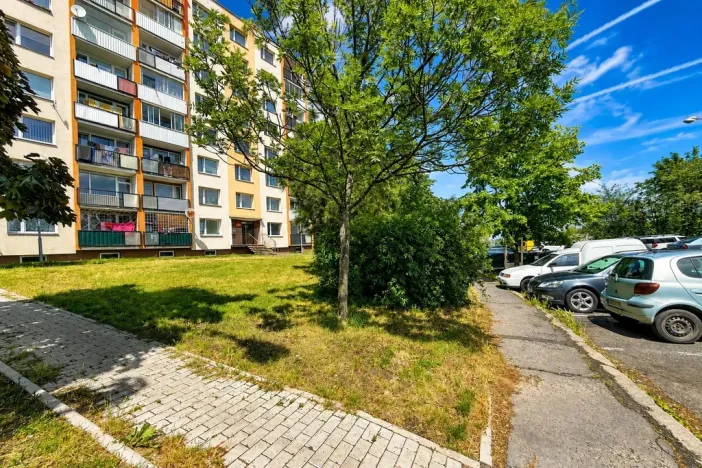 Prodej bytu 3+1, Chomutov, Jirkovská, 79 m2