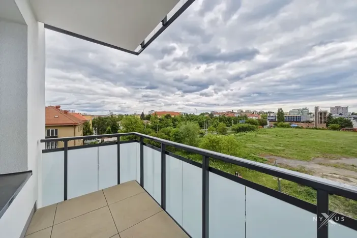 Pronájem bytu 2+kk, Praha - Strašnice, Strančická, 52 m2