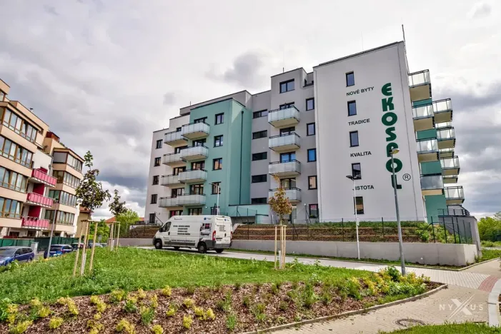 Pronájem bytu 2+kk, Praha - Strašnice, Strančická, 52 m2