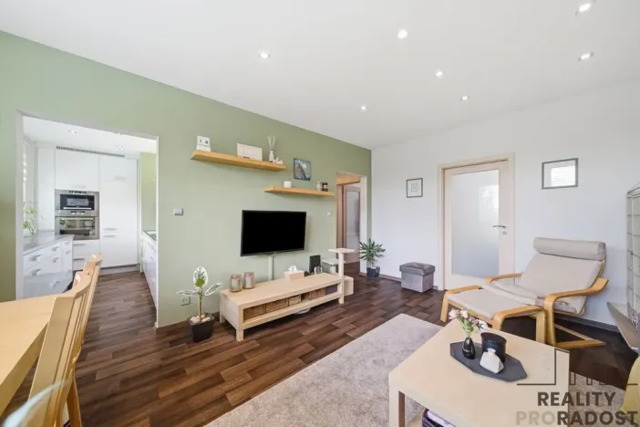 Prodej bytu 3+1, Olomouc - Neředín, Stiborova, 71 m2
