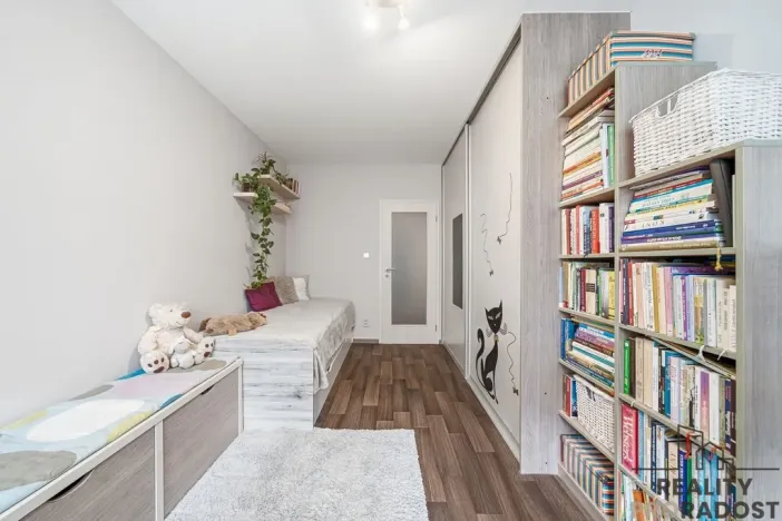 Prodej bytu 3+1, Olomouc - Neředín, Stiborova, 71 m2