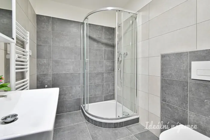 Pronájem bytu 1+kk, Brno, Křepelčí, 33 m2