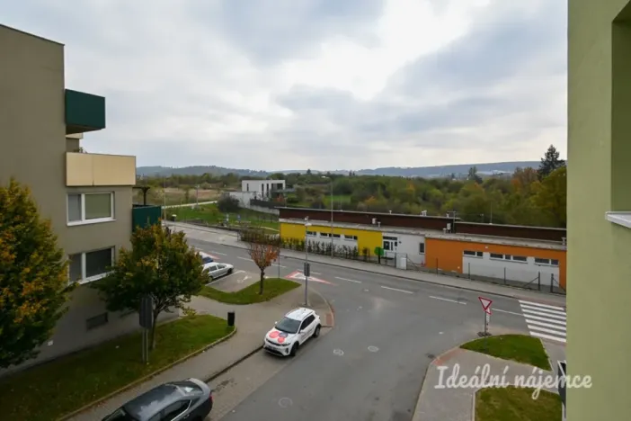Pronájem bytu 1+kk, Brno, Křepelčí, 33 m2