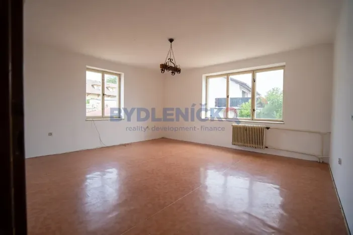 Prodej vícegeneračního domu, Střížov, 252 m2