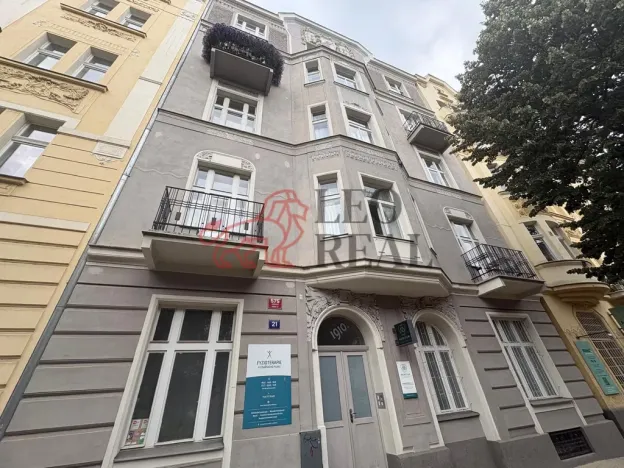 Pronájem bytu 1+1, Praha - Vršovice, 28. pluku, 43 m2