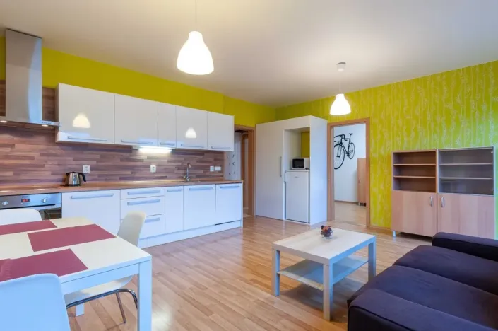 Pronájem bytu 2+kk, Praha - Uhříněves, Sušilova, 61 m2
