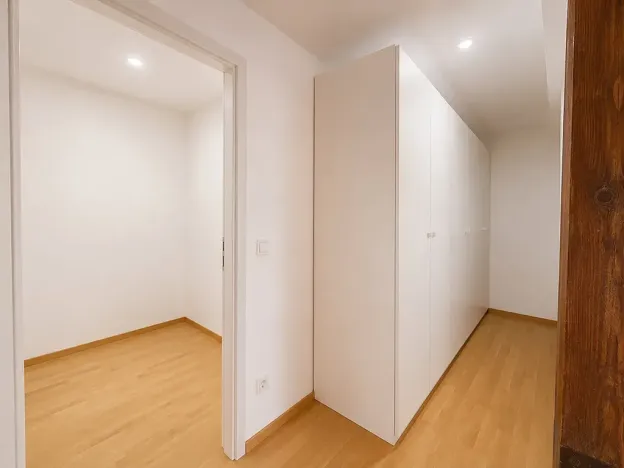 Pronájem bytu 2+kk, Praha - Karlín, Sokolovská, 84 m2