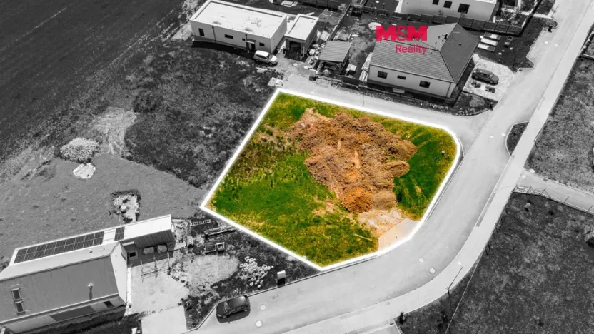 Prodej pozemku pro bydlení, Lišov, 820 m2