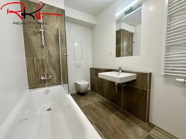 Prodej bytu 4+kk, Praha, Thomasova, 100 m2