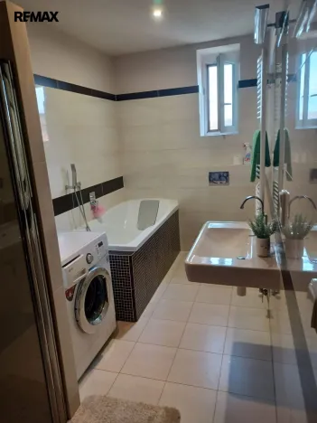 Pronájem bytu 2+kk, Bochoř, 75 m2