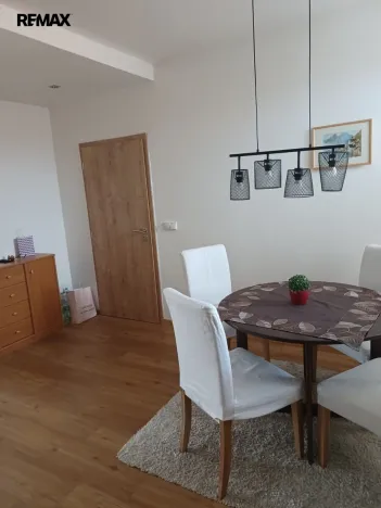 Pronájem bytu 2+kk, Bochoř, 75 m2