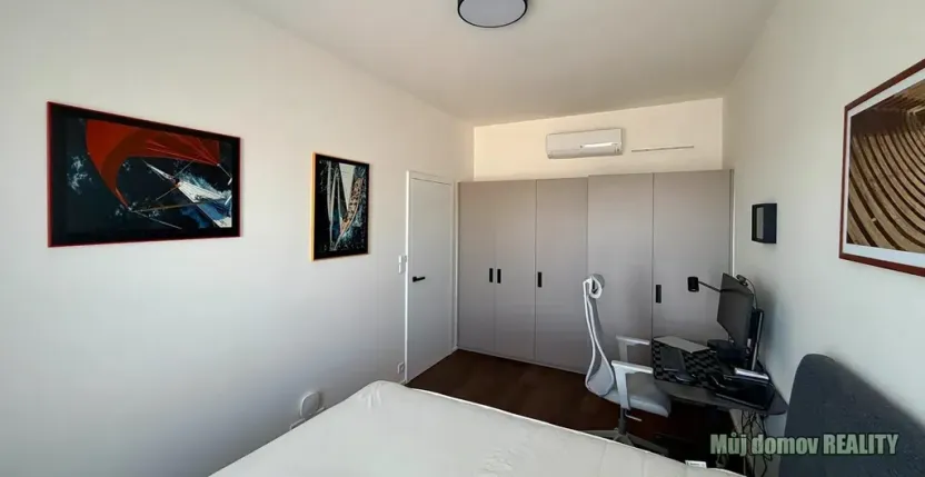 Pronájem bytu 2+kk, Praha - Smíchov, U Lihovaru, 48 m2