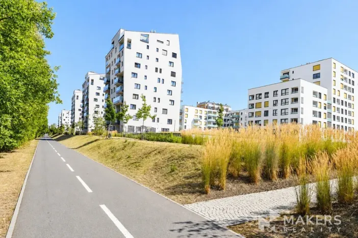 Pronájem bytu 2+kk, Praha - Vysočany, Pod Harfou, 49 m2