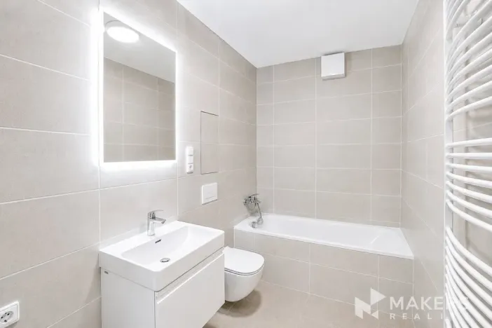 Pronájem bytu 2+kk, Praha - Vysočany, Pod Harfou, 49 m2