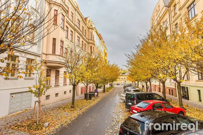 Pronájem bytu 2+kk, Brno, Čápkova, 49 m2