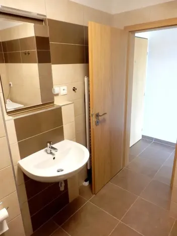 Pronájem bytu 1+kk, Hostivice, Ječná, 36 m2