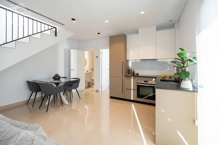 Prodej rodinného domu, La Marina, Alicante, Španělsko, 98 m2