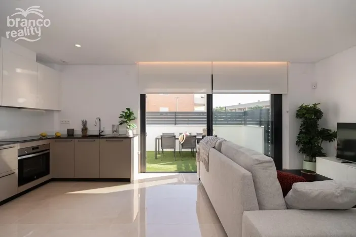 Prodej rodinného domu, La Marina, Alicante, Španělsko, 98 m2
