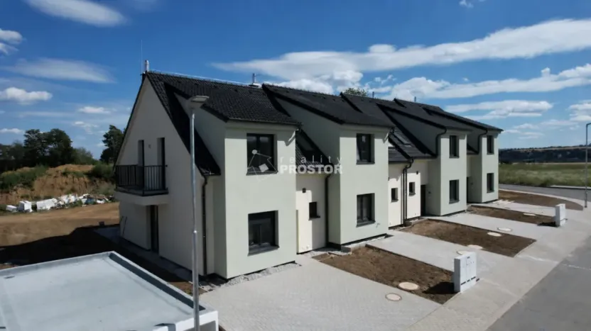 Prodej rodinného domu, Nučice, U zastávky, 110 m2