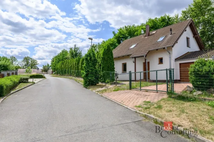 Prodej rodinného domu, Dýšina, Za Farou, 130 m2