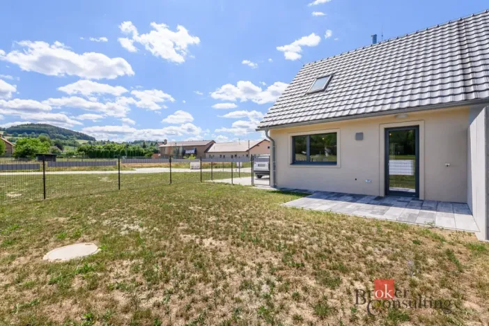 Prodej bytu 4+kk, Dlouhá Ves, 69 m2