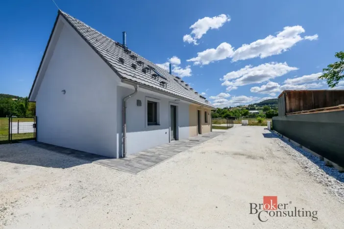 Prodej bytu 4+kk, Dlouhá Ves, 69 m2