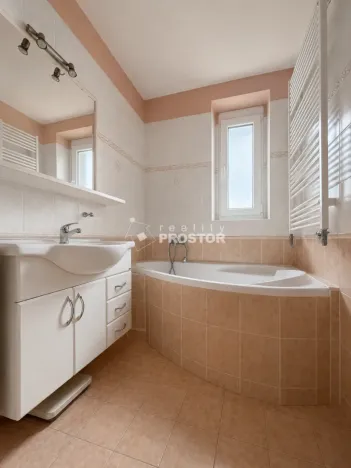 Prodej vícegeneračního domu, Praha - Braník, Ohnivcova, 298 m2