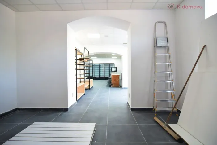Pronájem obchodního prostoru, Olomouc - Holice, Keplerova, 162 m2
