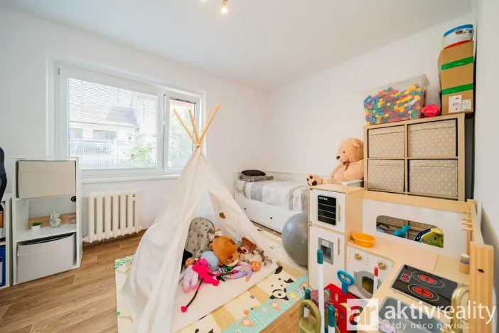 Prodej rodinného domu, Praha - Komořany, Nad teplárnou, 260 m2